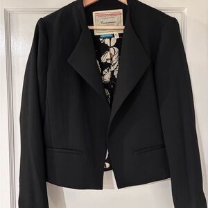 NWOT Anthropologie Cartonnier Black Blazer with Floral Patterned Lining Size 6